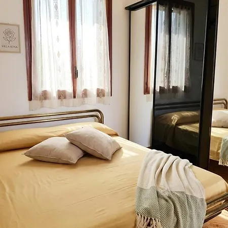 Rosa 100 Dal Mare, 3 Posti Auto E Giardino * Gallipoli