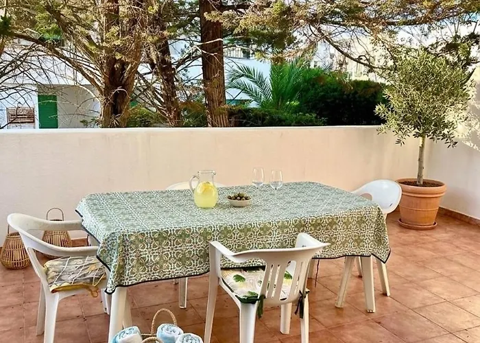 Rosa 100 Dal Mare, 3 Posti Auto E Giardino Tatil Evi *